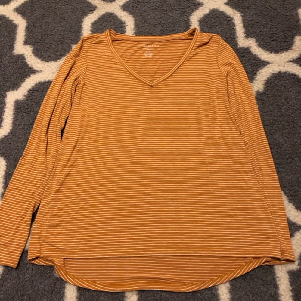 AE shirt